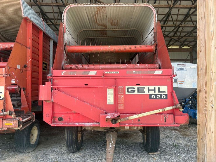 gehl-920-image-3