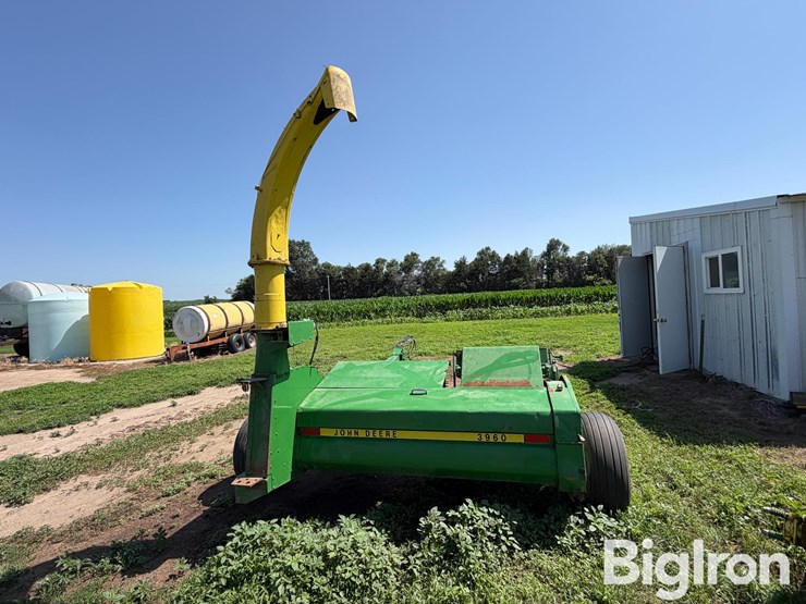 john-deere-3960-image-6