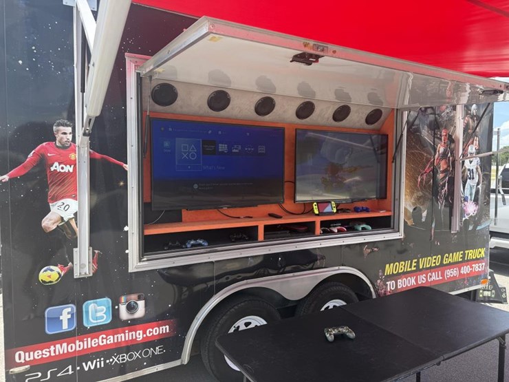 #63-•-2016-lark-20'-gaming-trailer-�-fully-equipped-image-5