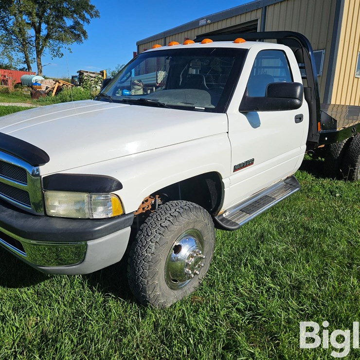 2002 DODGE RAM 3500