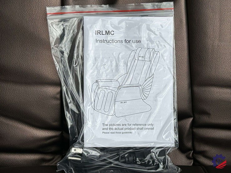 unused-2026-irlmc-deluxe-massage-chair-image-12