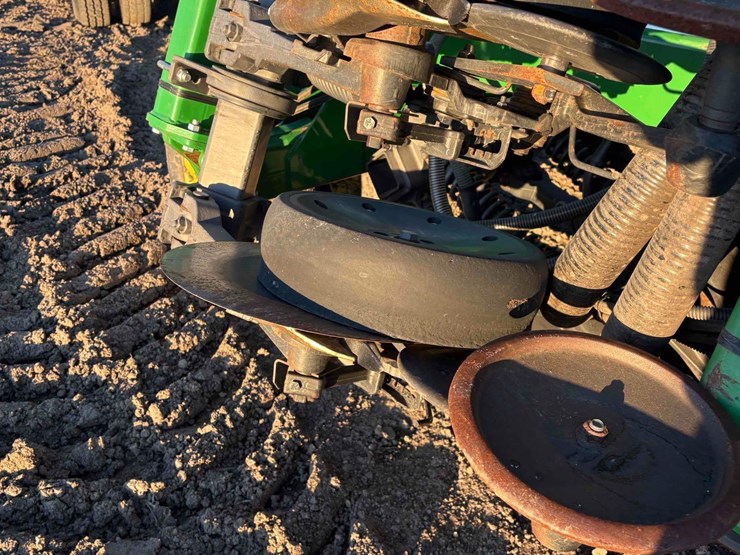 john-deere-1890-image-43