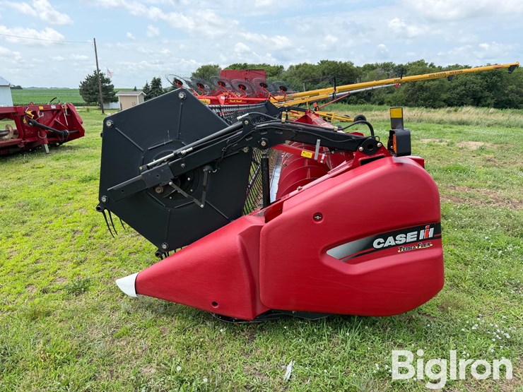 2012-case-ih-3020-image-8