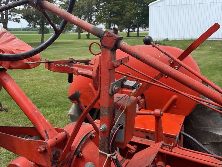 1944-allis-chalmers-wc-image-16