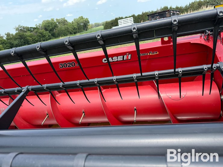 2012-case-ih-3020-image-19