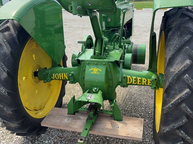 john-deere-model-b-image-7