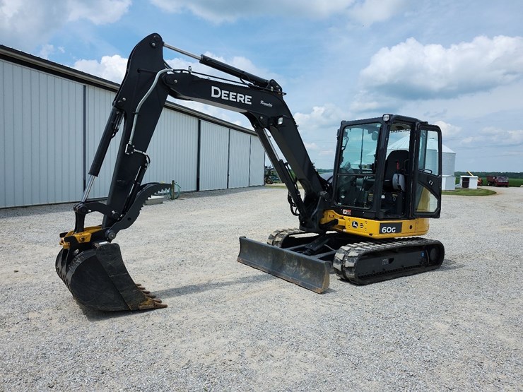2022-deere-60g-image-1