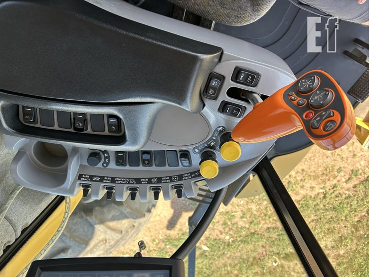 2013-new-holland-cx8080-image-79