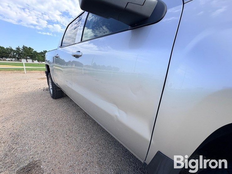 2018-chevrolet-silverado-1500-z71-image-12