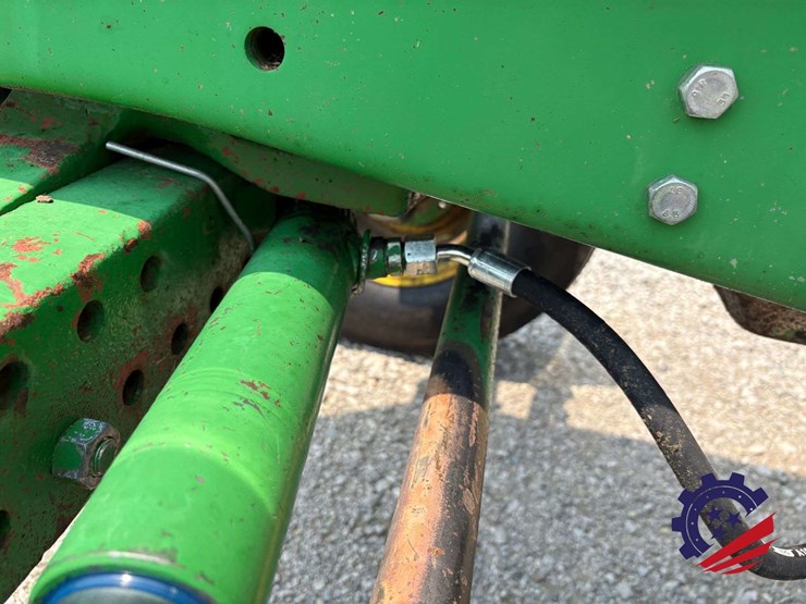 john-deere-6405-image-51