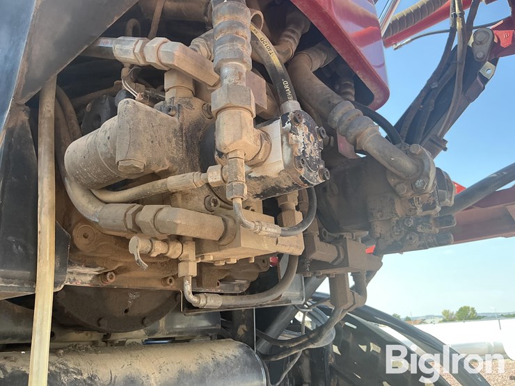 2009-case-ih-patriot-3320-image-15