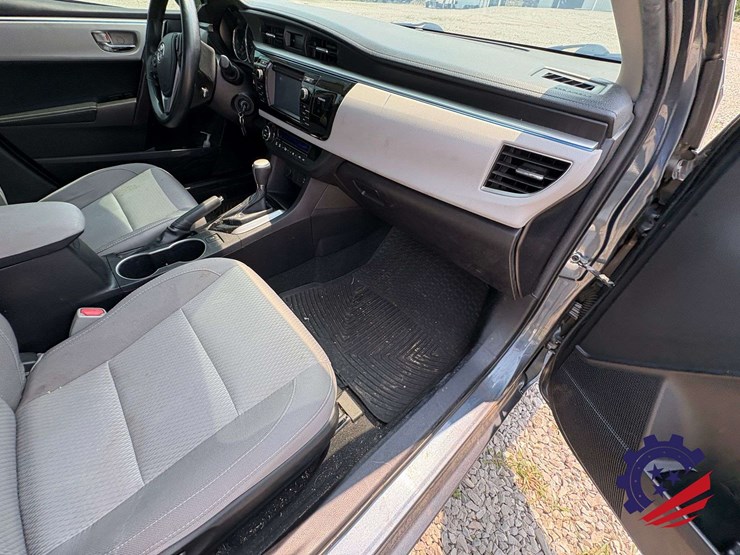 2015-toyota-carolla-l/le-image-66