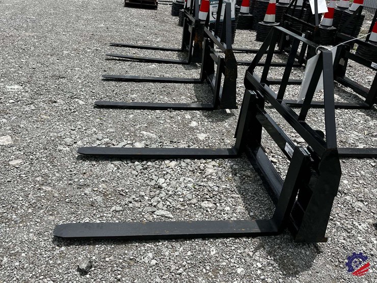 unused-2026-mower-king-sa-skid-steer-forks-attachment-image-4