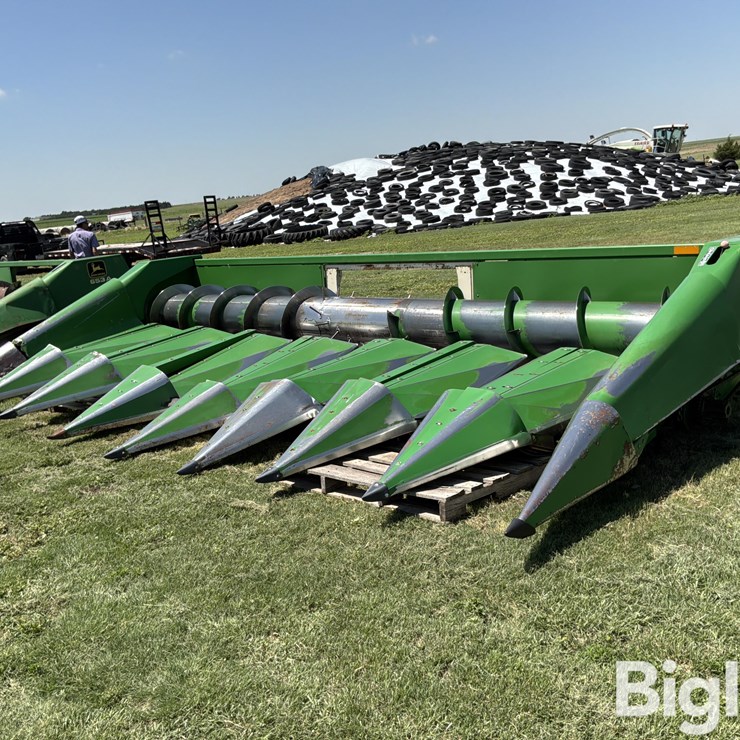 JOHN DEERE 853A