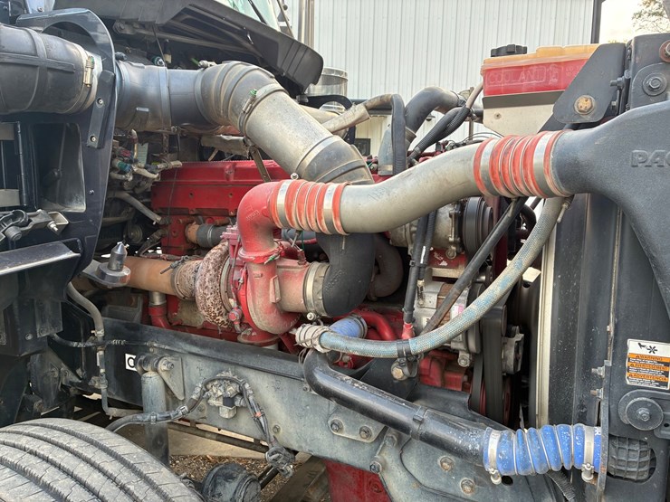 2009-kenworth-t800-image-6