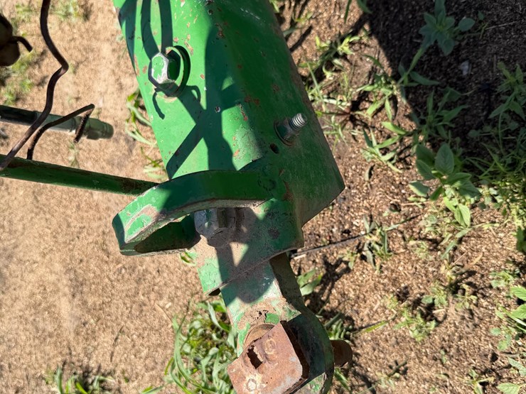 john-deere-3960-image-12