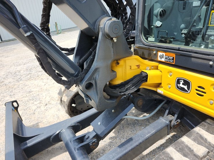2022-deere-60g-image-19