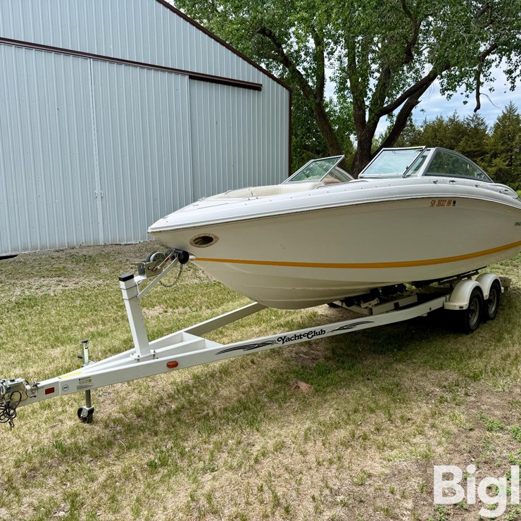 2007 Cobalt 232 24' Boat W/Trailer
