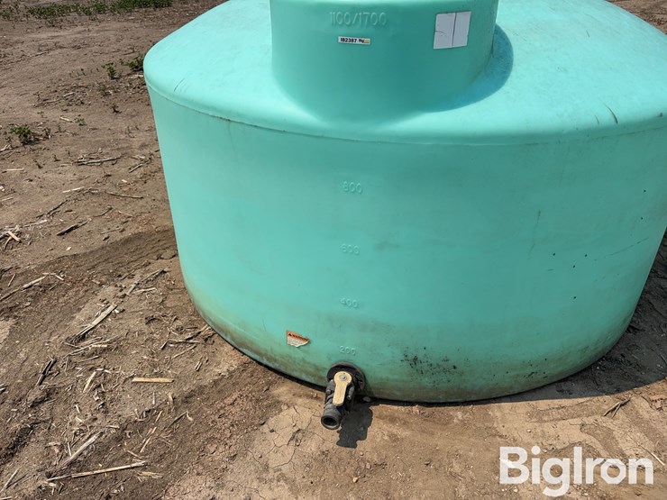 1100-gal-poly-tank-image-13