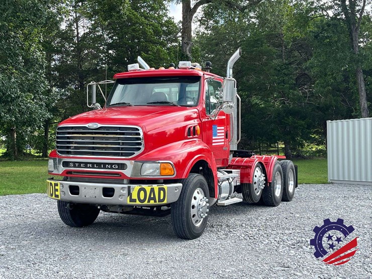 2007-sterling-l9500-image-14