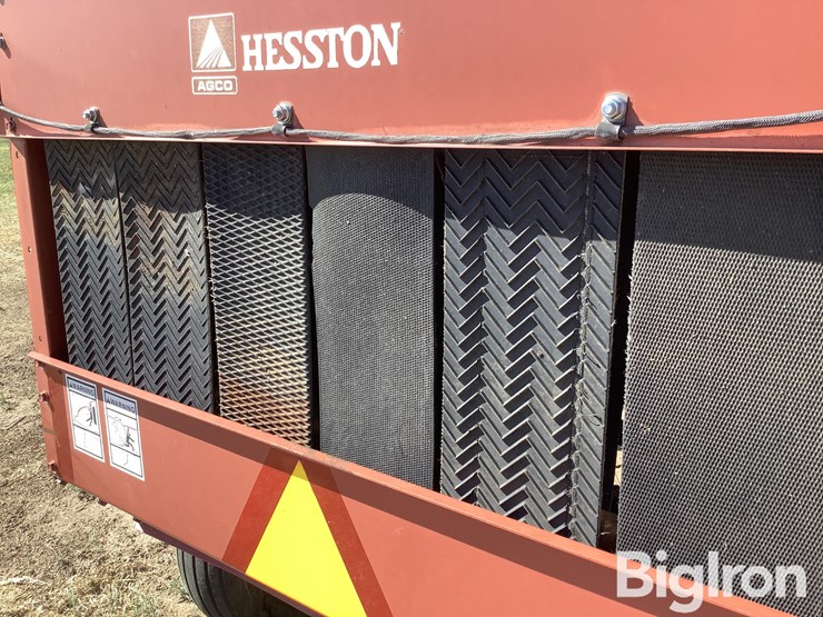 hesston-840-image-20