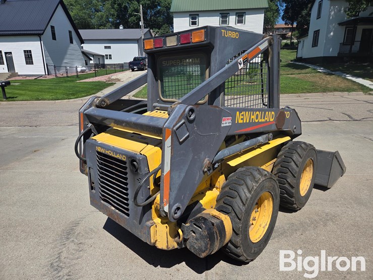 2006-new-holland-ls170-image-5