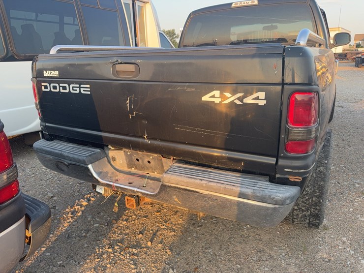 2001-dodge-ram-2500-image-12