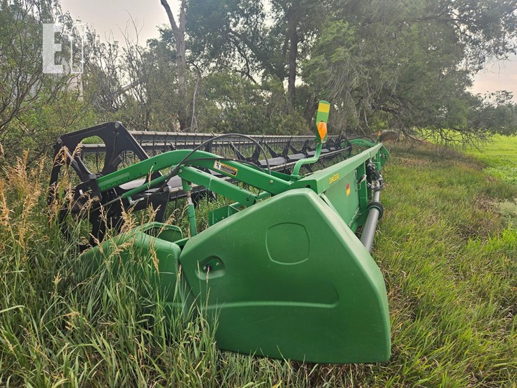 john-deere-635-image-3