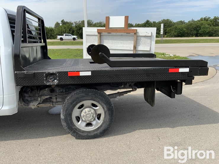 2012-dodge-2500-image-17