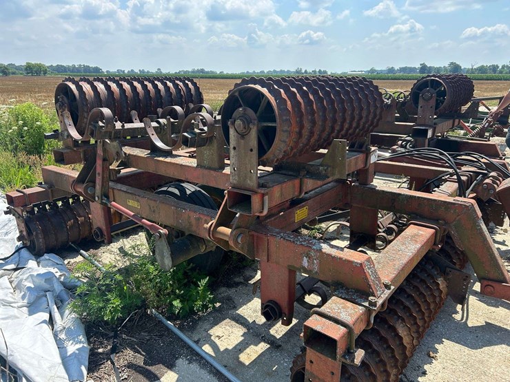 case-ih-415-image-5