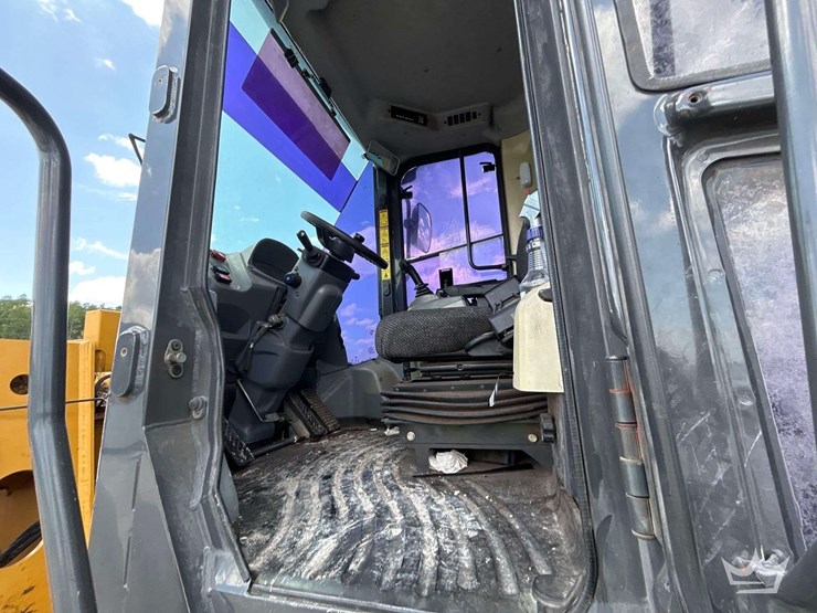 2016-kawasaki-80z7-articulated-wheel-loader-image-29