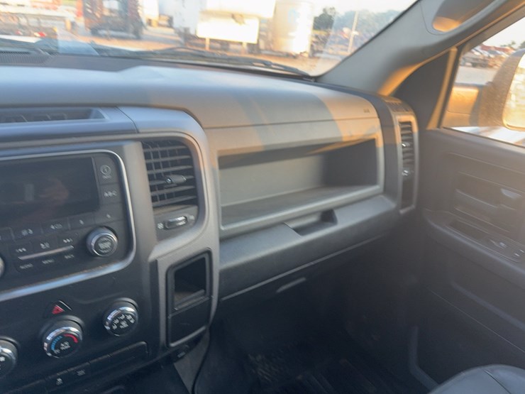 2018-dodge-ram-2500-image-40