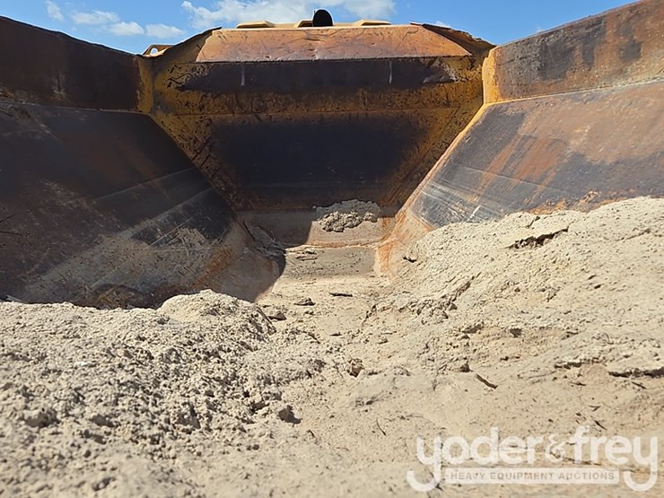 2016-deere-410et-image-41