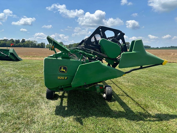 john-deere-920f-image-2