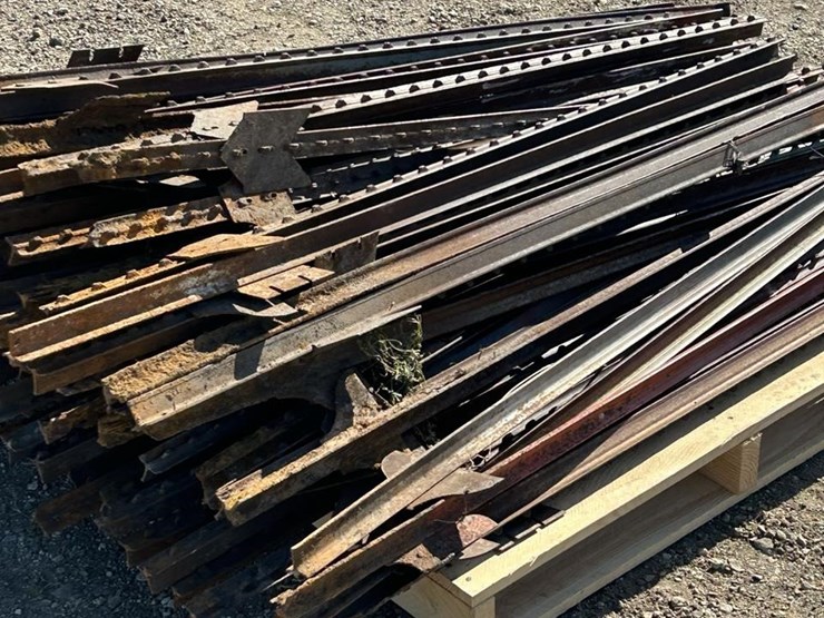 90x-5ft-t-posts-6609-image-1