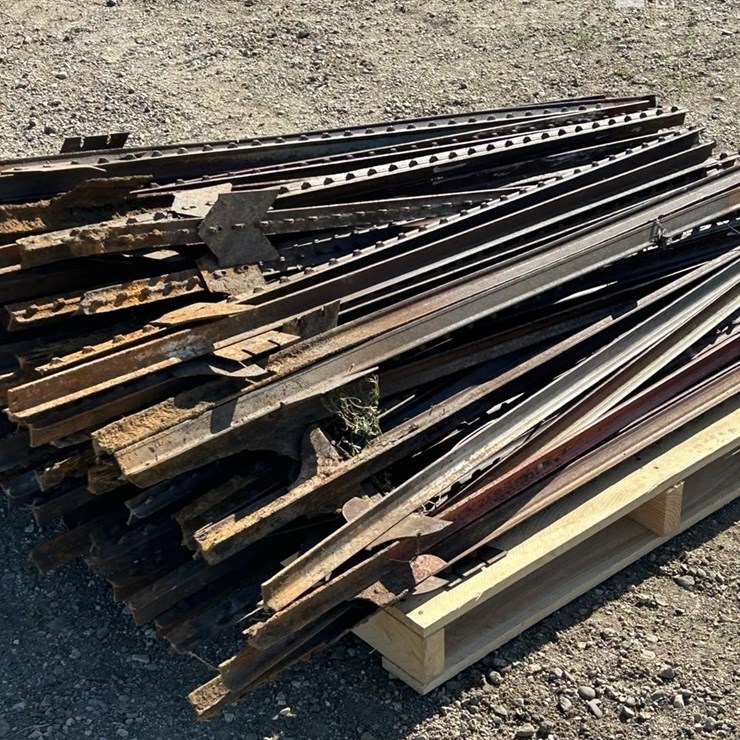 90X 5FT T-POSTS 6609