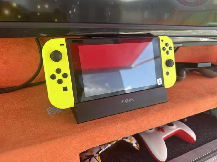 #63-•-2016-lark-20'-gaming-trailer-�-fully-equipped-image-10