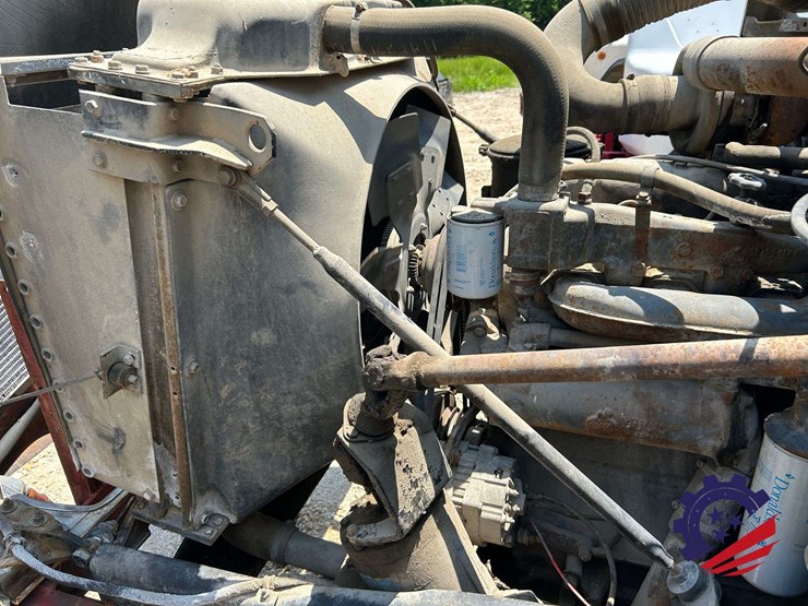 1992-mack-dm600gk-rear-discharge-(glider-kit)-concrete-mixer-truck-image-47