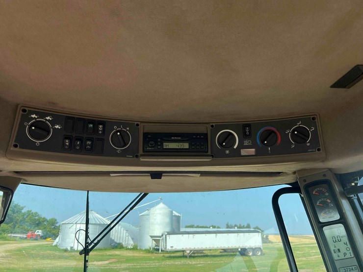 2004-case-ih-stx500-quadtrac-image-10