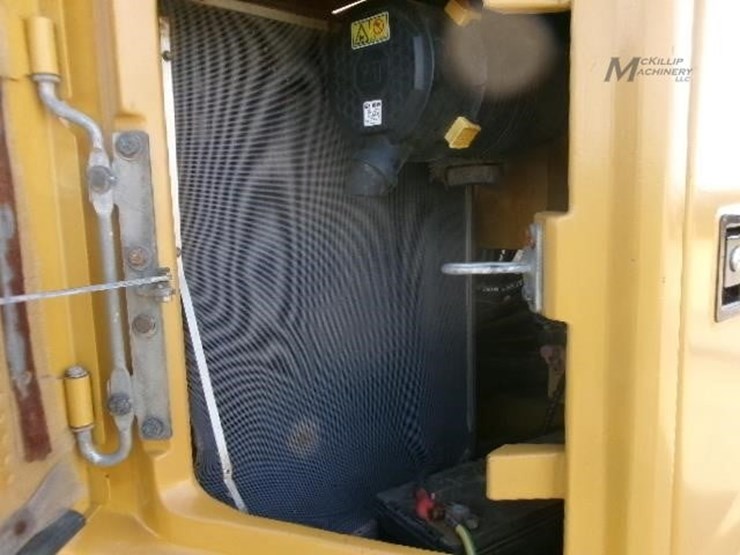 2019-caterpillar-307.5-image-12
