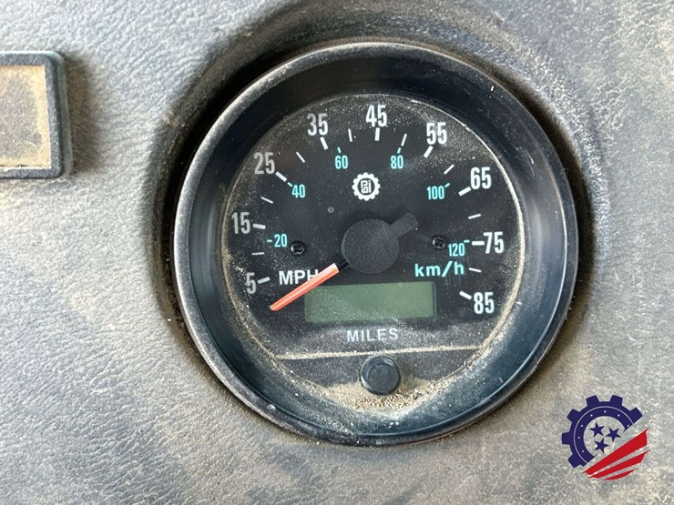 1995-mack-dm690s-image-87