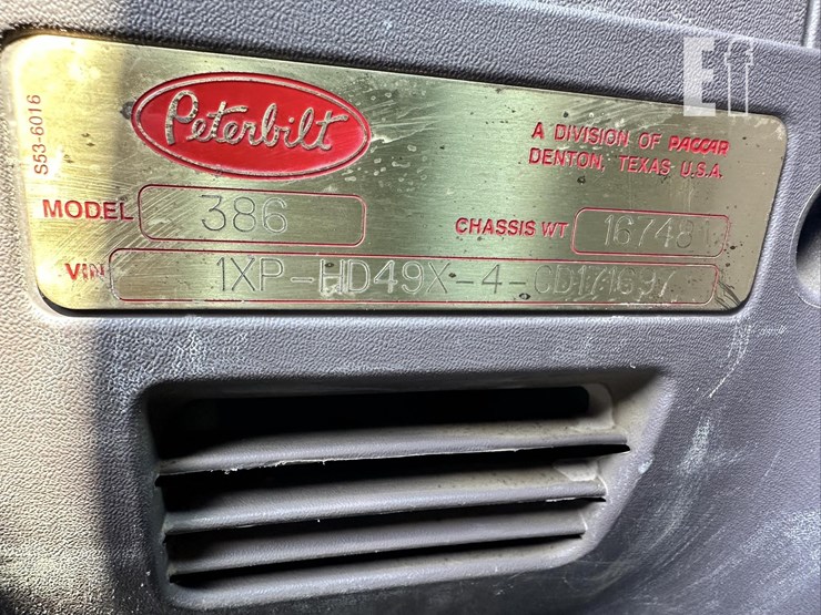 2012-peterbilt-386-image-54