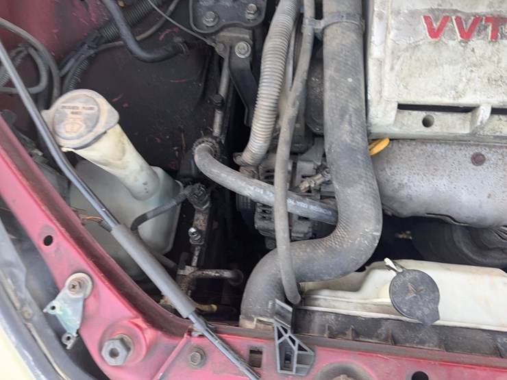 2004-toyota-sienna-image-47