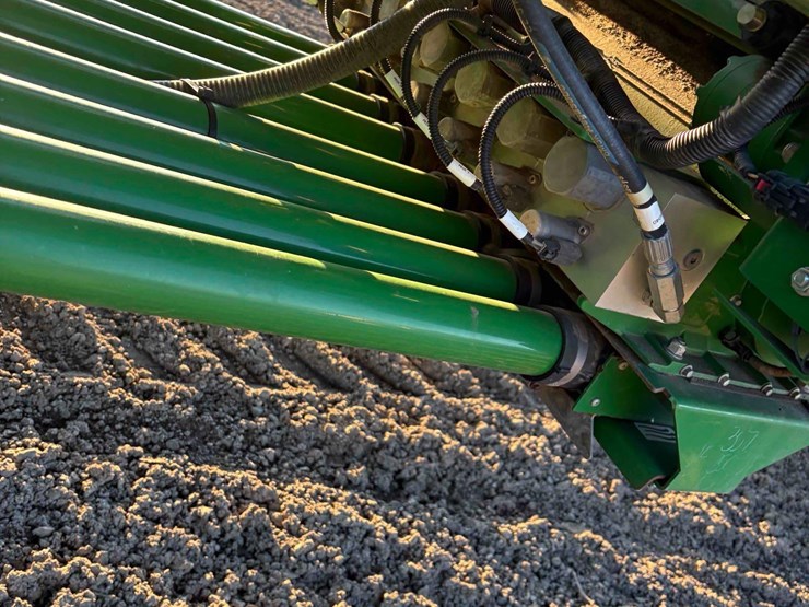 john-deere-1890-image-15