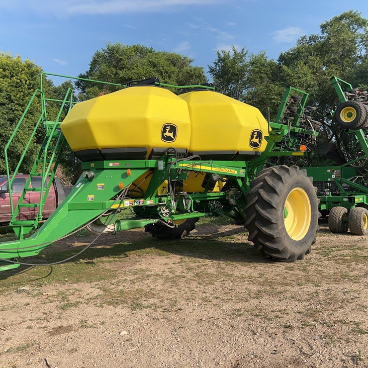 1980 JOHN DEERE 1910