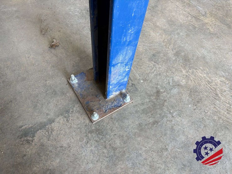 2014-bendpak-hds-14x-14,000-lb.-extended-four-post-vehicle-lift-with-dual-rolling-bridge-jacks-image-23