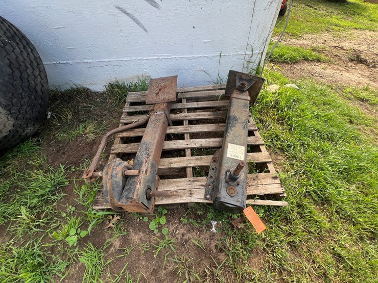 #9930-•-tinmy-industrial-semi-landing-gear-image-1