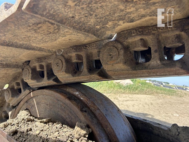 2002-komatsu-pc600-lc-6-image-45