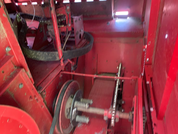 case-ih-1680-image-75