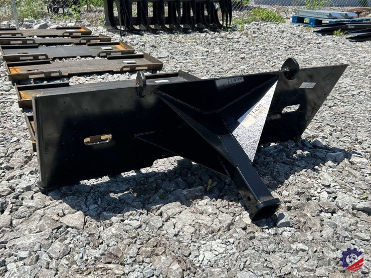 skid-steer-trailer-mover-attachment-image-2
